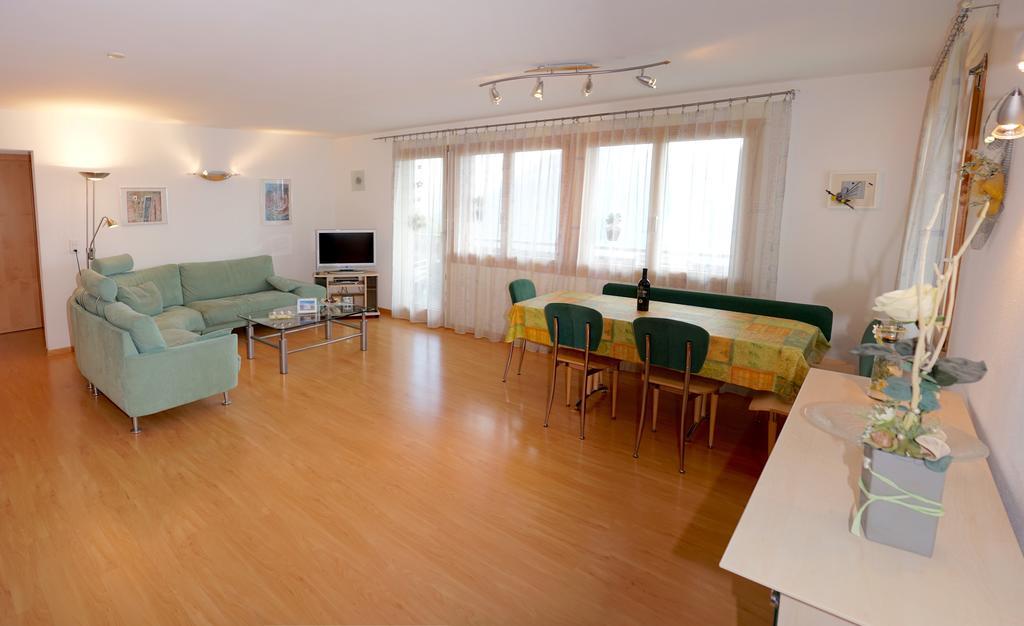 Haus Alpsaegu, *